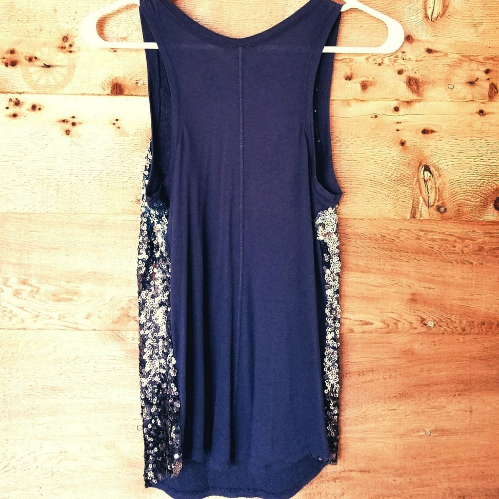 Express Navy Blue Sequin Tank Top Size X Small - Picture 3 of 8